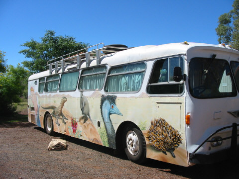 Dave’s bus – Will-away travel