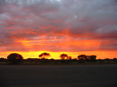 A brilliant sunset at Kulgera